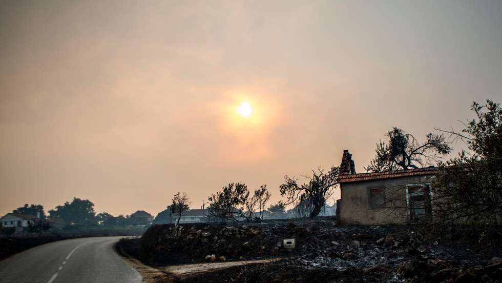 "A chegada do El Niño aumentará consideravelmente a probabilidade de se ultrapassarem recordes de temperatura", refere o secretário-geral da OMM