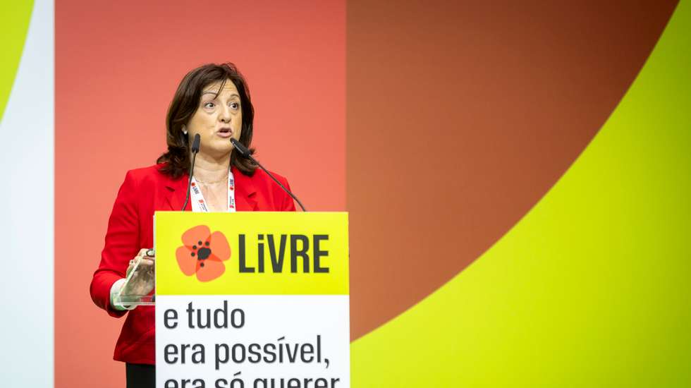 A deputada pediu um debate sério sobre justiça fiscal, apontando que "Portugal não é só um país de baixos salários, é também, e cada vez mais, um país de forte concentração patrimonial"