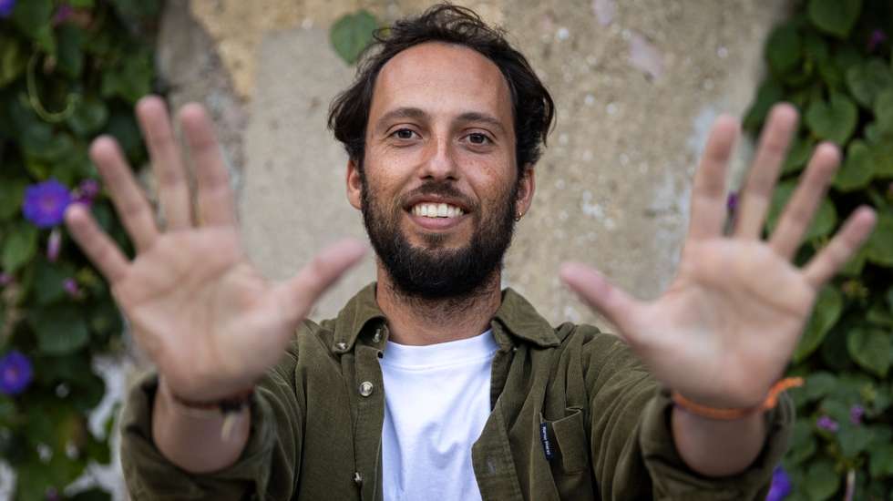 Diogo Infante deu aulas de surf pelo mundo, trabalhou com gestão imobiliária e hoje comanda uma empresa de workshops