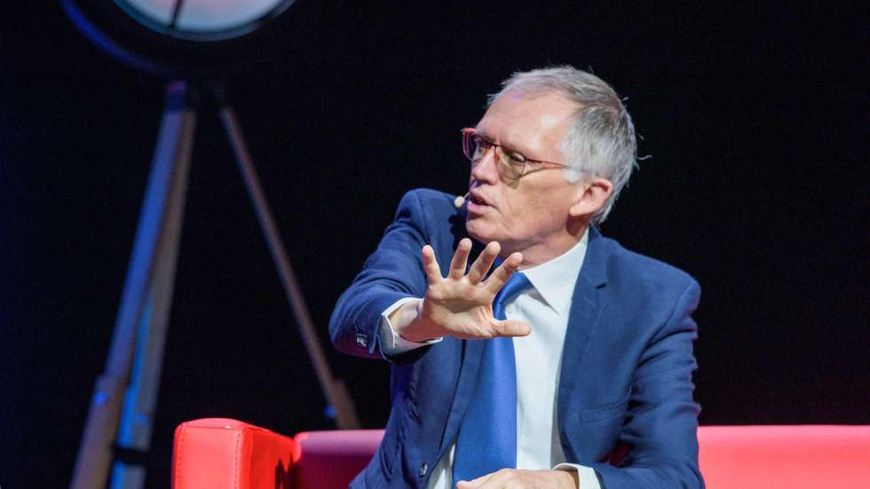 Empresário entende que privatização da companhia aérea nacional não tem que acabar por ser uma transmissão do controlo da empresa para um concorrente estrangeiro