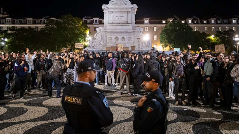 "Não me sinto representado por si", garantiu um manifestante perante o silencio do Presidente da República, António José Seguro