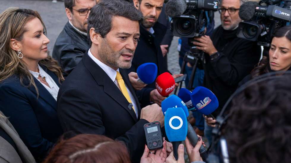 André Ventura voltou a admitir que a moção de censura pode ser retirada, caso o primeiro-ministro dê explicações