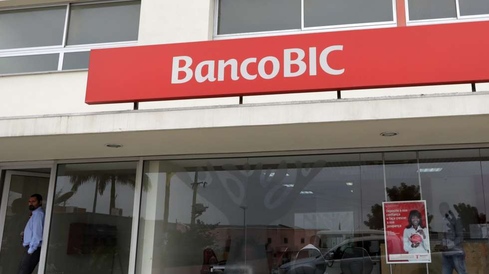 "Acham que não pode ter nenhuma participação direta ou indireta na Namíbia", disse o responsável do BIC