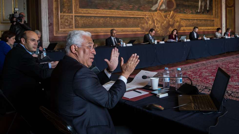 Conselho de Ministros volta a reunir-se no final da semana para decidir não só as medidas dos próximos 15 dias como também as que vão vigorar no Natal e Ano Novo.
