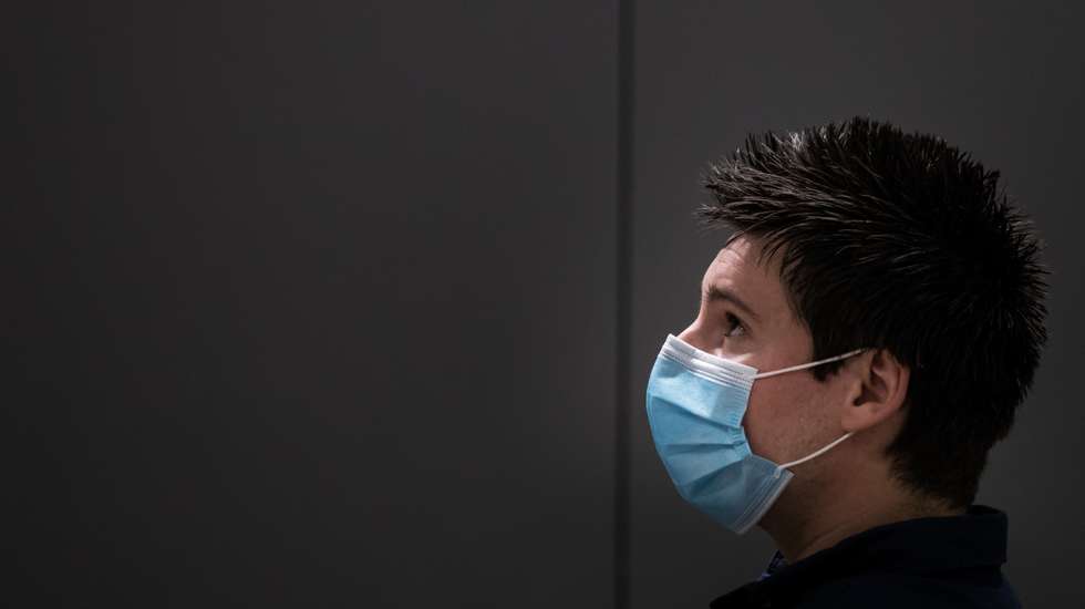 O julgamento de Rui Pinto encontra-se agora suspenso devido às medidas de combate à pandemia de Covid-19