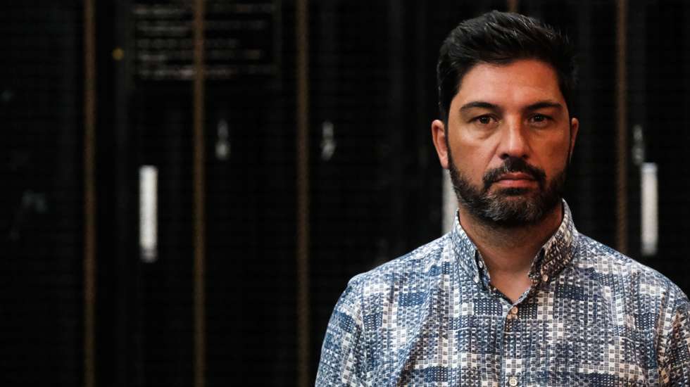 Aos 42 anos, Tiago Guedes assume o leme do Teatro Municipal do Porto e foi distinguido pelo governo francês