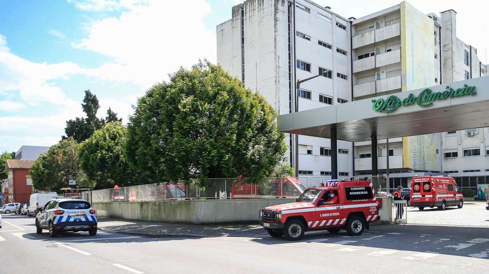 Em causa está um conjunto de 14 prédios situados nas freguesias do Bonfim, Campanhã, Lordelo do Ouro e Massarelos e União de freguesias do Centro Histórico, no Porto