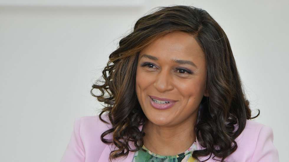 Isabel dos Santos denuncia perseguição e risco de perder guarda dos filhos