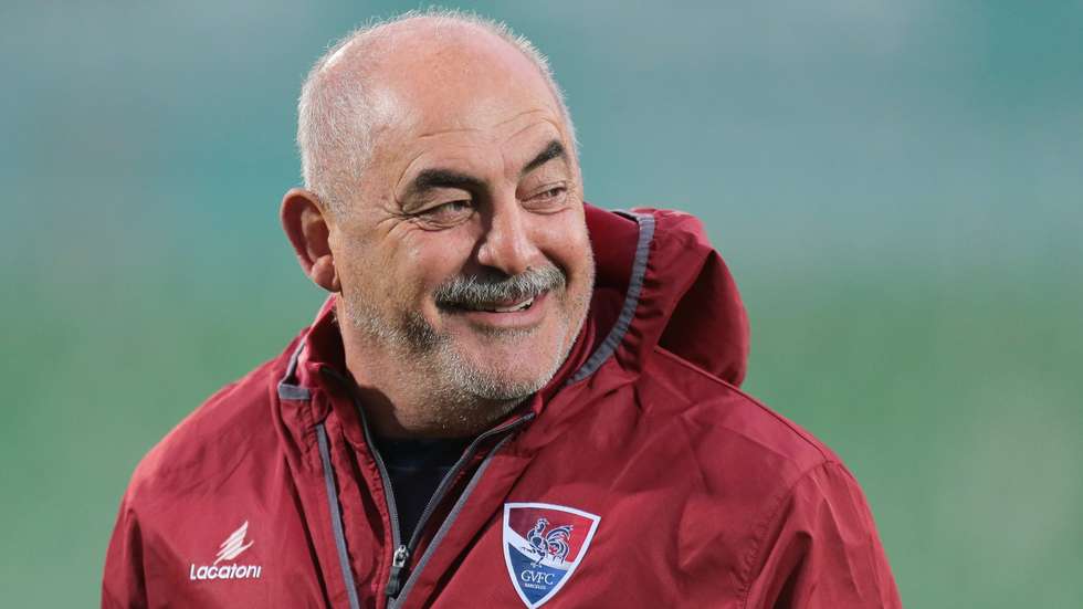 Vítor Oliveira esteve na Primeira Liga na última temporada, no comando do regressado Gil Vicente. Encontrava-se nesta altura sem clube