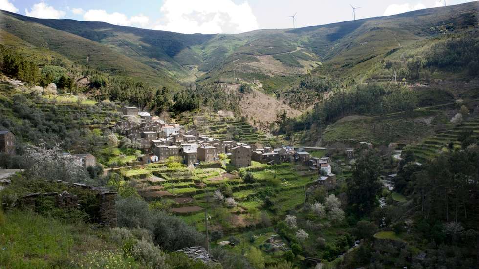 Piódão (Piodao) is a small village of less than 200