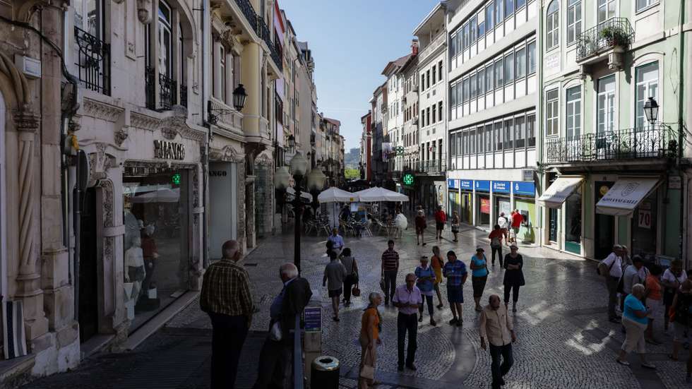 O candidato referiu que casos como o da urbanização do Loreto são "bairros de rotação curta"
