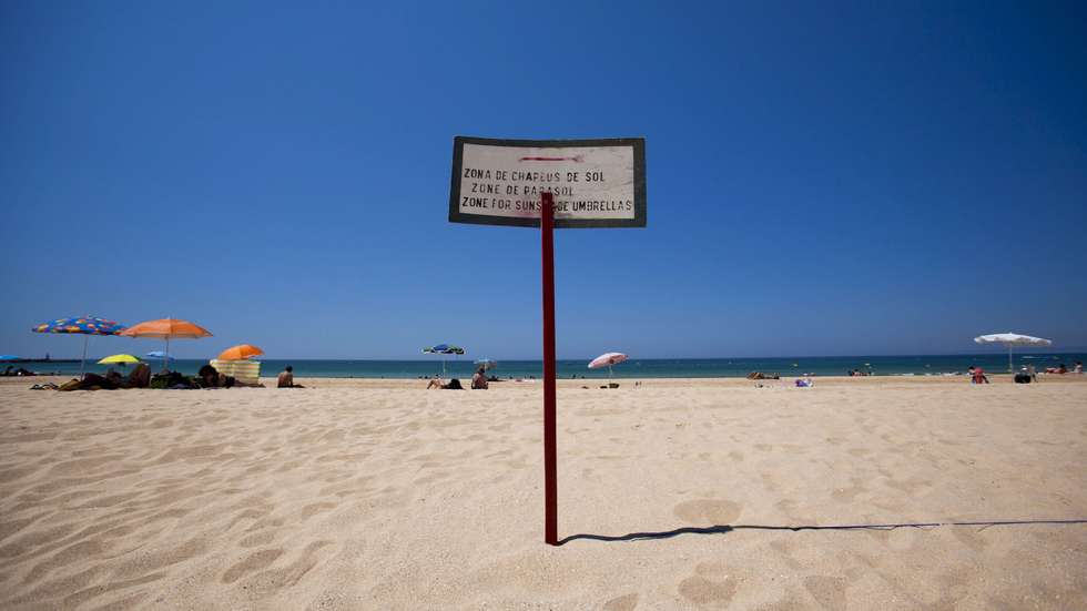 O final de maio é uma data "fundamental" para que o "turismo possa ser uma fonte de reanimação da economia este verão", afirma António Costa