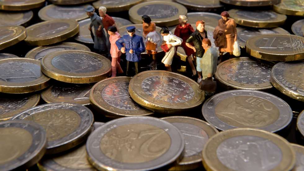 FRANCE-UE-CURRENCY-EURO-FINANCE-ECONOMY