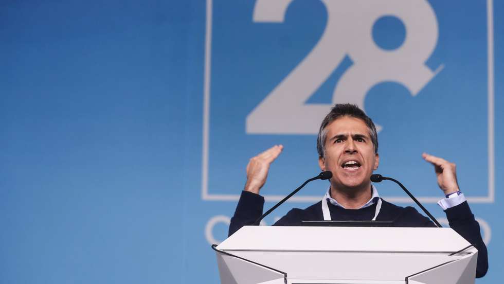 "Até ao último dia acreditei que era possível inverter este rumo. Vejo hoje que este se tornou irreversível"
