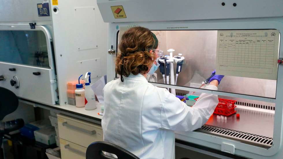 BRITAIN-ROYALS-HEALTH-VIRUS-VACCINE TRIALS