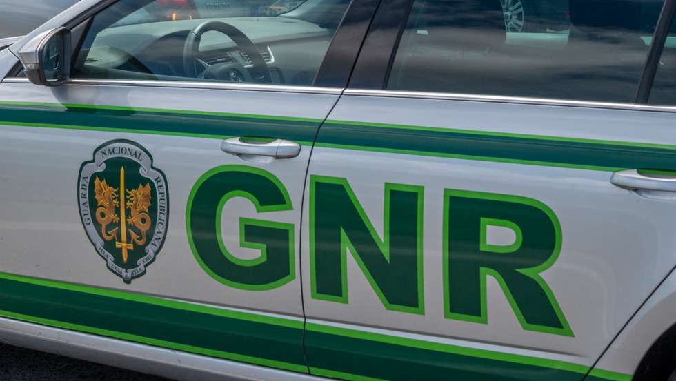 GNR deteve 3 suspeitos de tráfico e apreendeu 1.700 doses de cocaína em Barcelos