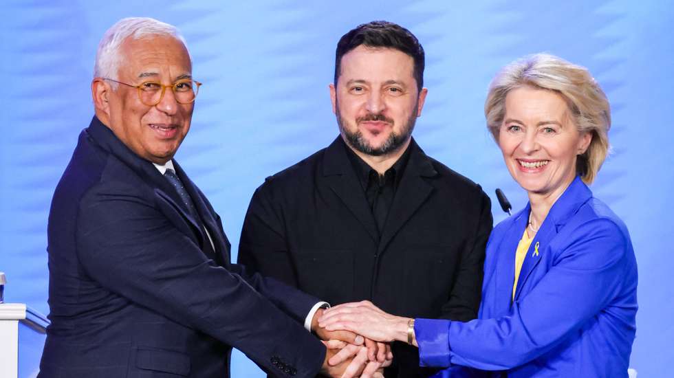 António Costa, Volodymyr Zelensky e Ursula von der Leyen após a conferência de imprensa no final da reunião com o líder ucraniano