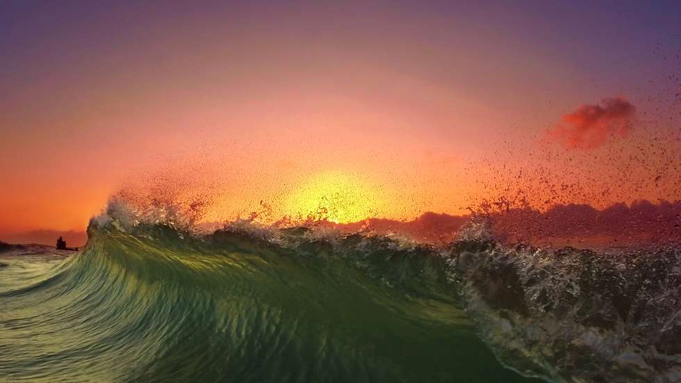 Making Waves: Daring Photographer Braves Wild Surf For These Breathtaking Wave Shots