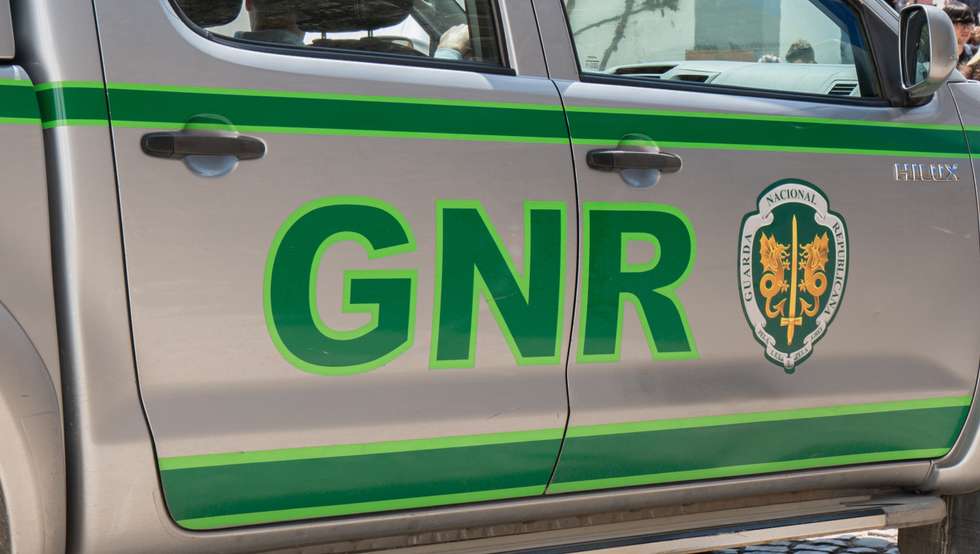GNR deteve 3 suspeitos de tráfico e apreendeu 1.700 doses de cocaína em Barcelos