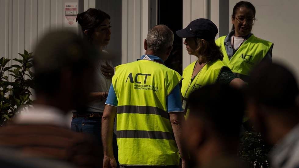 Greve vai durar todo o dia
