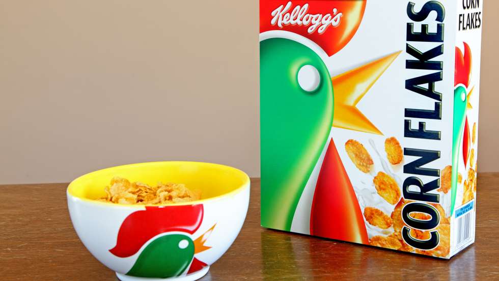 Kellogg's cornflakes breakfast