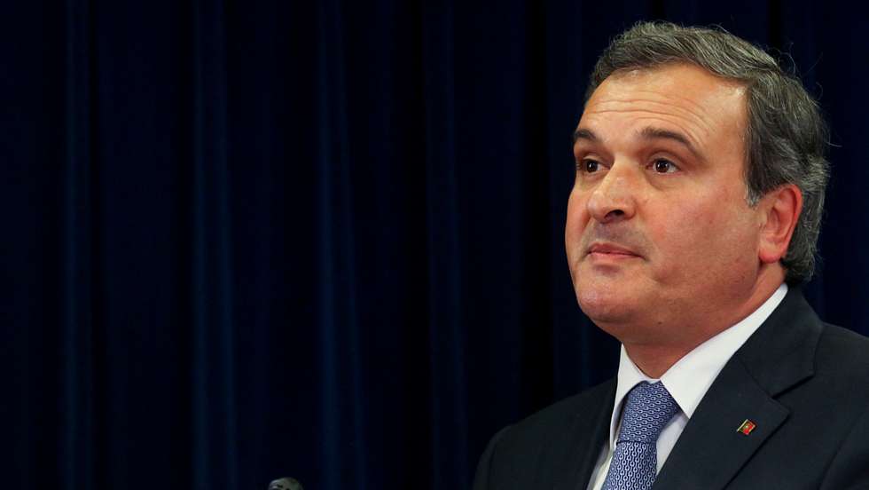 Social-democrata conduziu processo de união de freguesias em 2013, enquanto Ministro Adjunto e dos Assuntos Parlamentares no governo de Passos