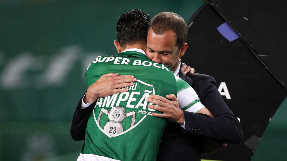 Sporting assinalou conquista do título de 2020/21 como o 23.º Campeonato mas Assembleia Geral da Federação deixou tudo na mesma – ou seja, 19 Campeonatos
