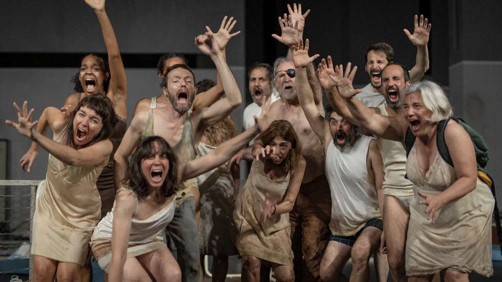 "Ensaio Sobre a Cegueira" é o segundo romance encenado por Nuno Cardoso, diretor artístico do Teatro Nacional São João