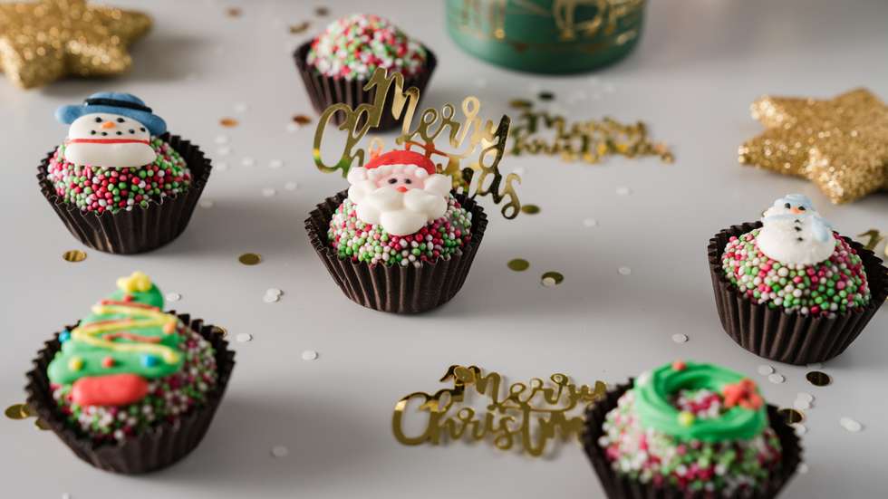 As nossas sugestões de bolos e chocolates para cumprir a tradição natalícia de adoçar a boca ao próximo