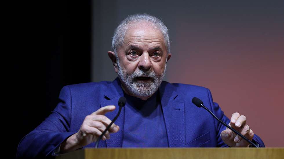 O ministro dos Negócios Estrangeiros, João Gomes Cravinho, anunciou esta quinta-feira que Lula da Silva iria discursar na sessão solene do 25 de Abril