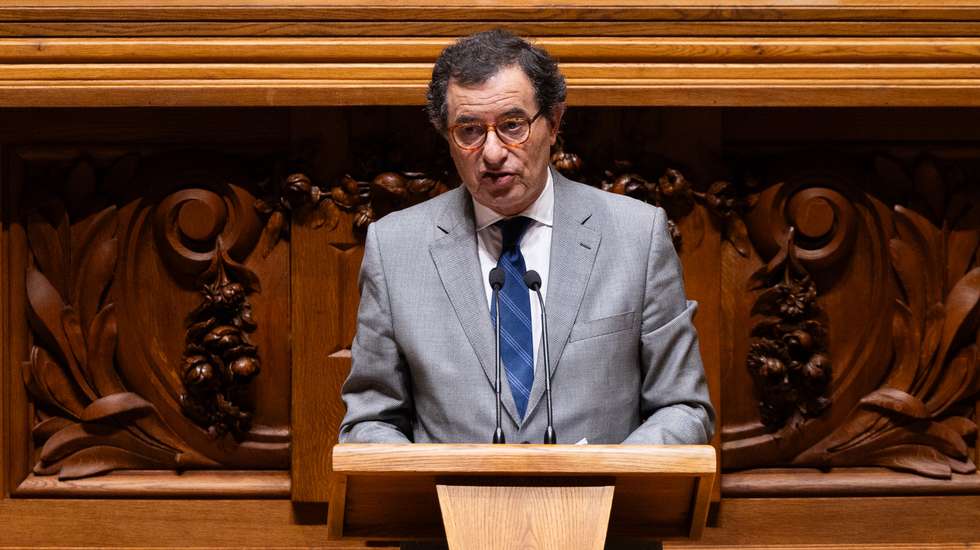 Ministro Adjunto e da Coesão Territorial, Manuel Castro e Almeida, aprovou, esta terça-feira, financiamento de 180 milhões de euros para construção e renovação de 75 escolas até 2026