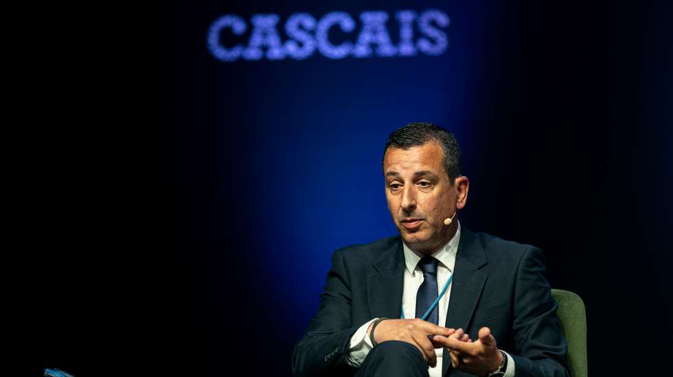 "Desde que assumi funções, o meu partido passou a ser Cascais e não me vou desviar um milímetro do meu compromisso", diz Piteira Lopes
