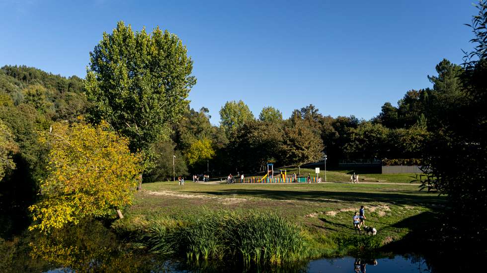 Para compreender como os cidadãos se relacionam com os espaços verdes urbanos em Coimbra, a equipa de investigação está a desenvolver diversas atividades com a população