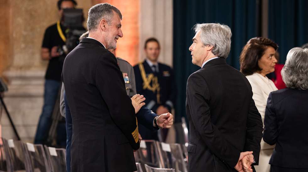 Encontro noturno entre Gouveia e Melo e Nuno Melo relançou discussão sobre futuro do almirante