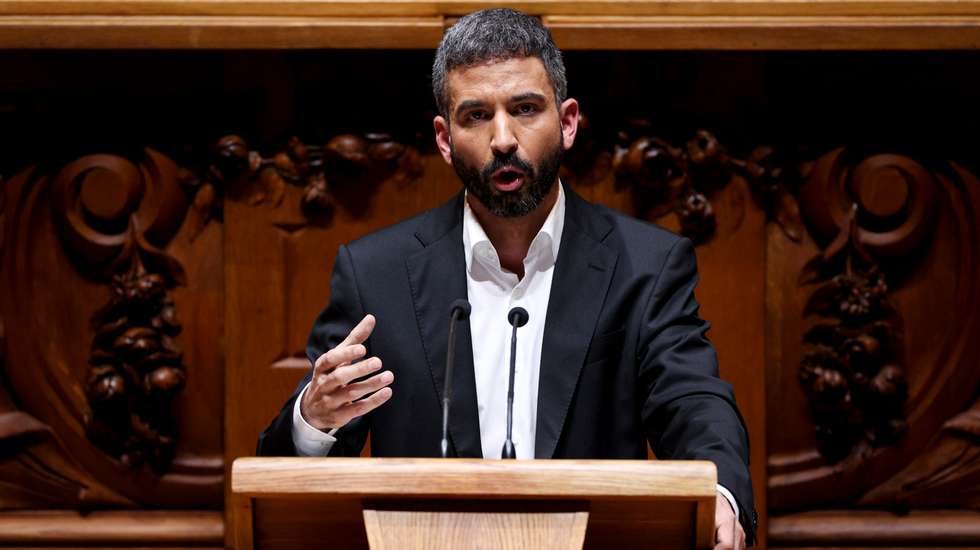 Fabian Figueiredo é líder parlamentar do Bloco de Esquerda