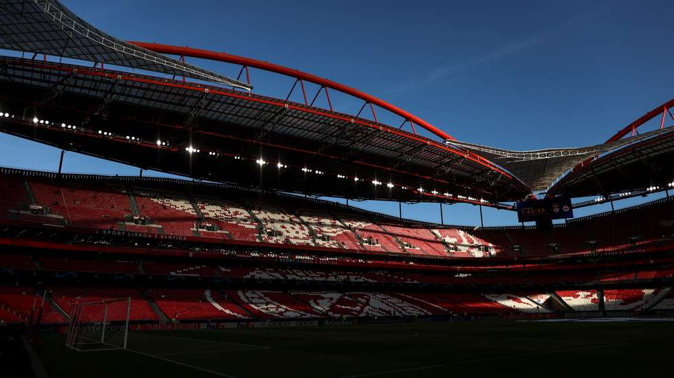 Portugal espera receber uma meia-final do Campeonato do Mundo no Estádio da Luz, com capacidade de 65.000 pessoas. Questão? Barcelona também pediu e uma deverá ser sempre de Marrocos