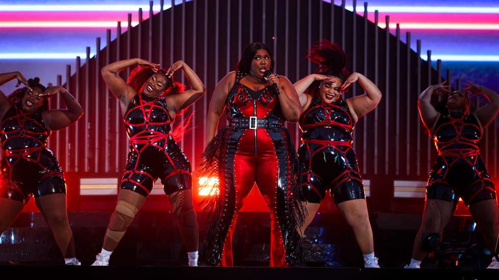 Lizzo atuou no palco do Nos Alive, em julho, num espetáculo que teve o amor próprio como protagonista