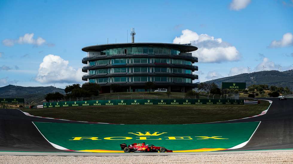 A Fórmula 1 vai regressar a Portugal em 2027 e 2028, depois de cinco temporadas de ausência