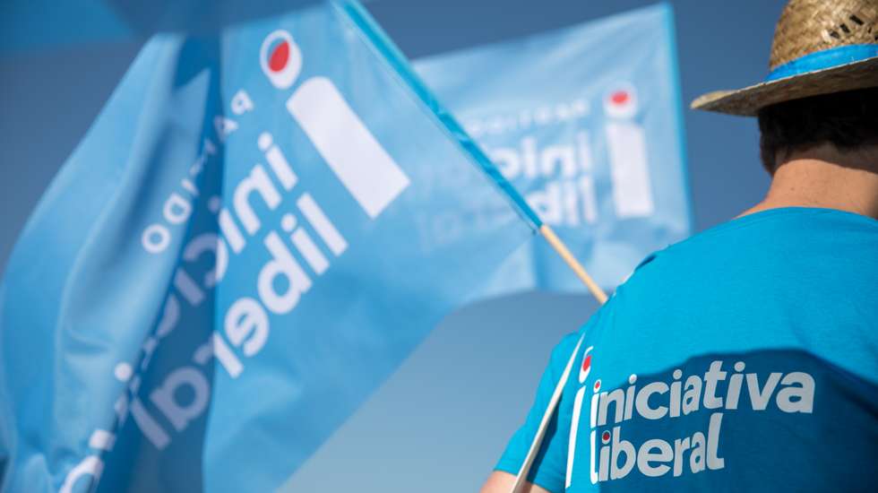 O presidente da Iniciativa Liberal (IL), Rui Rocha, visitou durante o fim de semana de 22 e 23 de Julho, o distruito de Setúbal na 15ª Rota Liberal organizada pelo partido. Setúbal, Almada e Seixal 22 e 23 de Julho de 2023 TOMÁS SILVA/OBSERVADOR