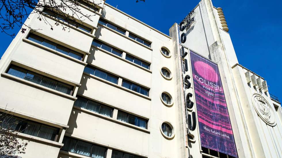 Presidente da direção do Coliseu do Porto, Miguel Guedes, esclareceu que os associados "decidiram pela reversão do paradigma da concessão da sala"