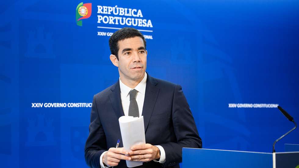 Esta posição emitida em comunicado pelo gabinete do ministro da Presidência, que tutela as migrações, surge na sequência de uma concentração desta quinta-feira de manhã de cerca de 100 pessoas