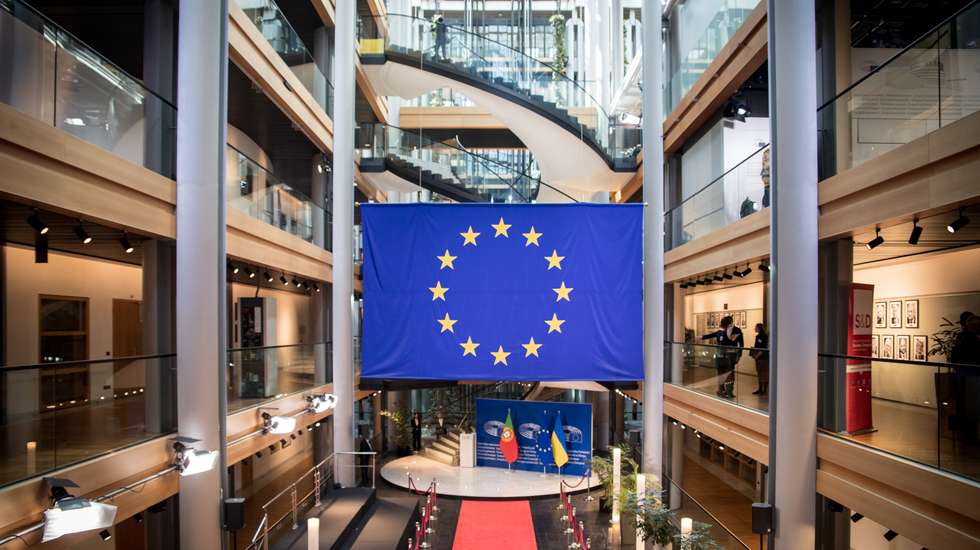 PARLAMENTO EUROPEU