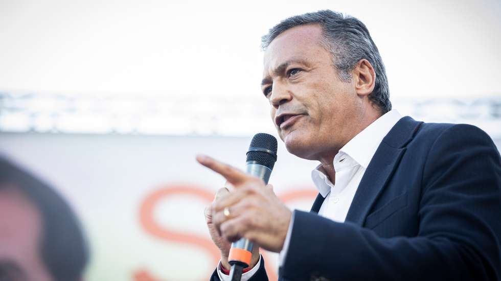 Pedro Calado renunciou ao cargo de presidente da Câmara do Funchal cinco dias depois de ter sido detido
