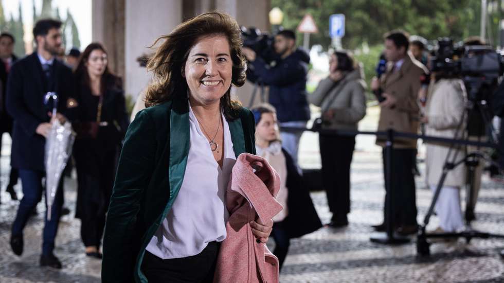 A antiga ministra do Trabalho, Solidariedade e Segurança Social, Ana Mendes Godinho, foi anunciada como candidata do PS à Câmara Municipal de Sintra em janeiro