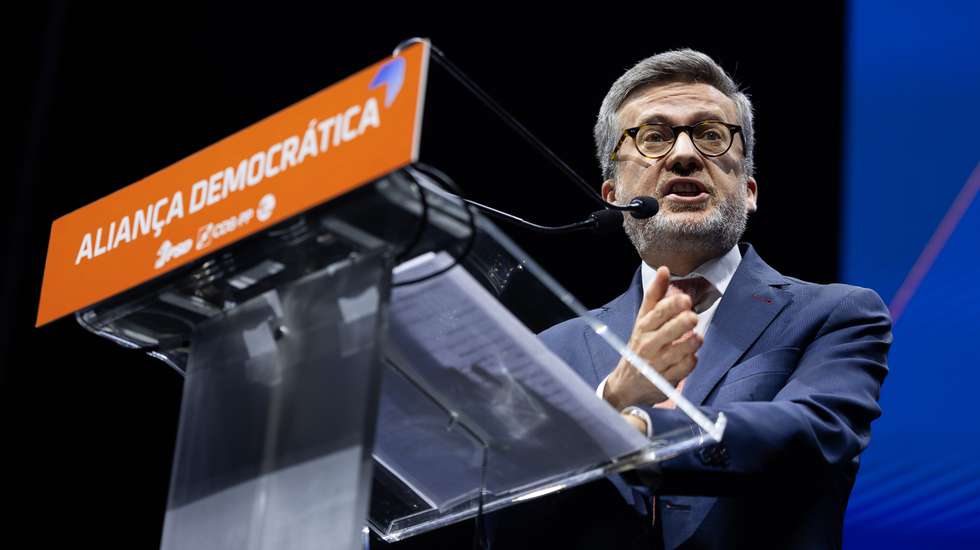 Carlos Moedas defende que Luís Montenegro está preparado para ser primeiro-ministro