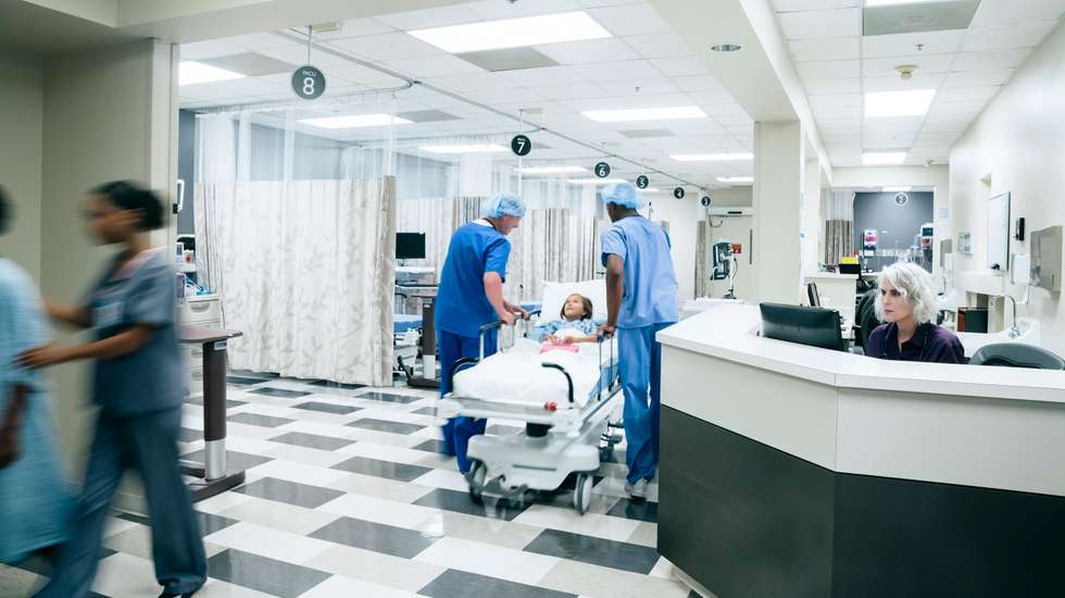 Os pacientes que beneficiaram desta "técnica inovadora" têm idades compreendidas entre os 14 e os 84 anos