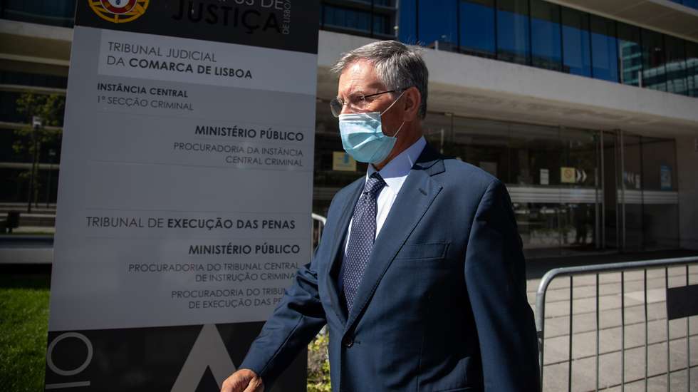 Armando Vara esteve apenas presente na primeira sessão do julgamento