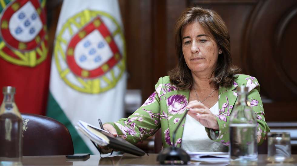 Ana Mendes Godinho diz que o Orçamento do Estado para 2024 é um "instrumento determinante" para este plano de ação