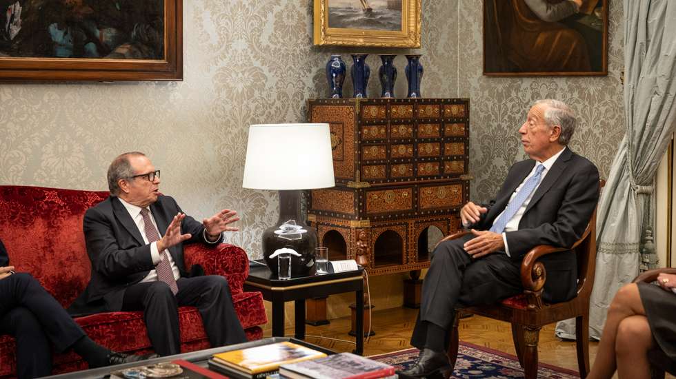 Carlos César encerrou a ronda de Marcelo Rebelo de Sousa com os partidos