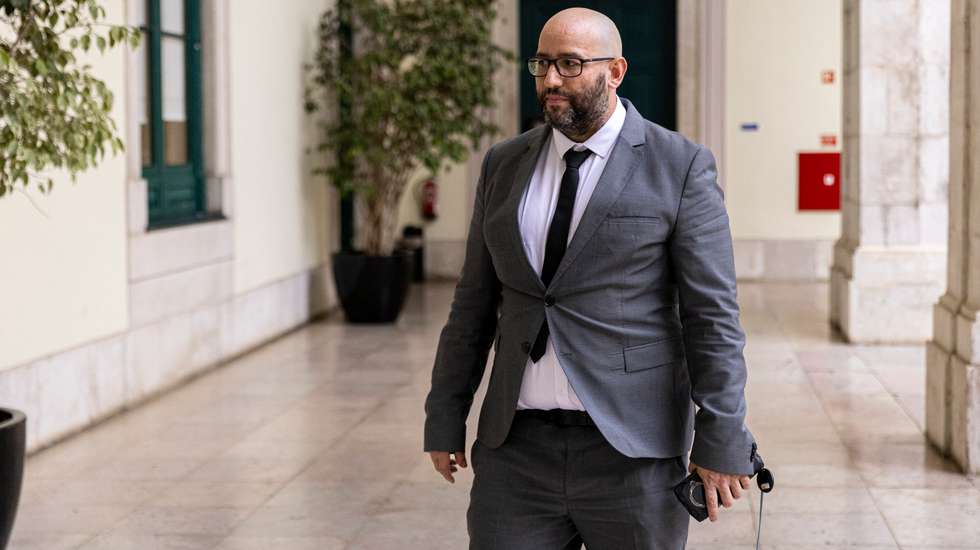 Miguel Arruda terá furtado malas dos tapetes de bagagens das chegadas do aeroporto de Lisboa